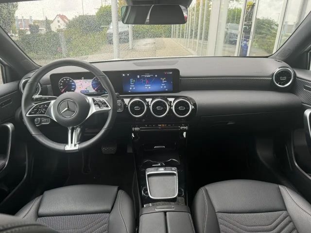 Mercedes-Benz A 180 Progressive