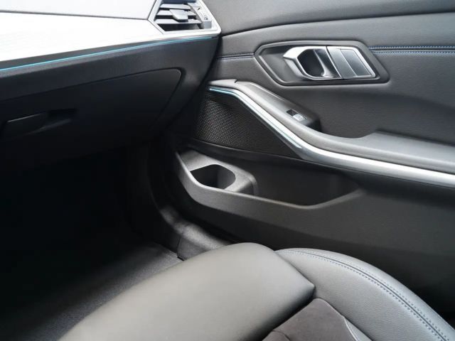 BMW 320 320e M-Sport Touring