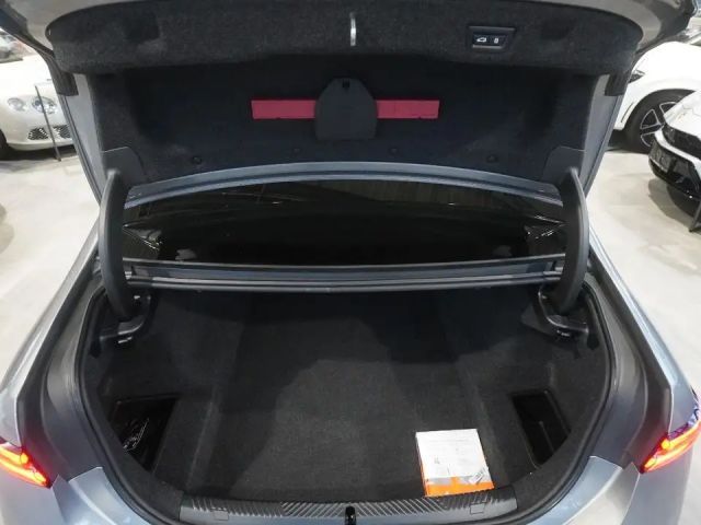 BMW 520 520i M-Sport Sedan