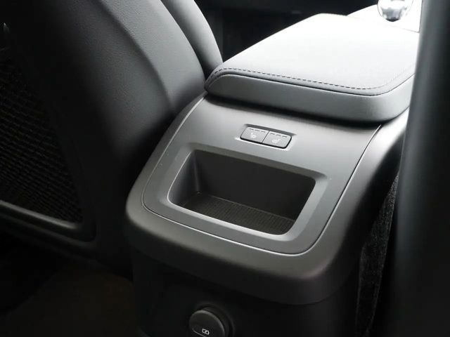 Volvo XC60 AWD Dark Plus Recharge T6