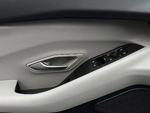 Ford Capri Extended range RWD