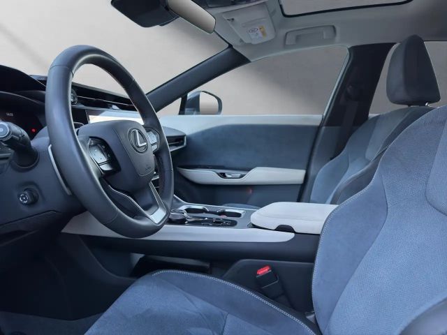 Lexus RZ Luxury Line