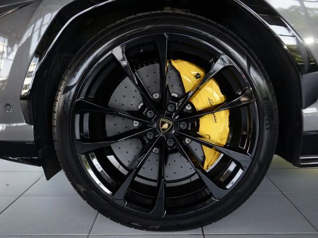 Lamborghini Urus *23 Zoll *Pano *Keramik *B&O *LUFT