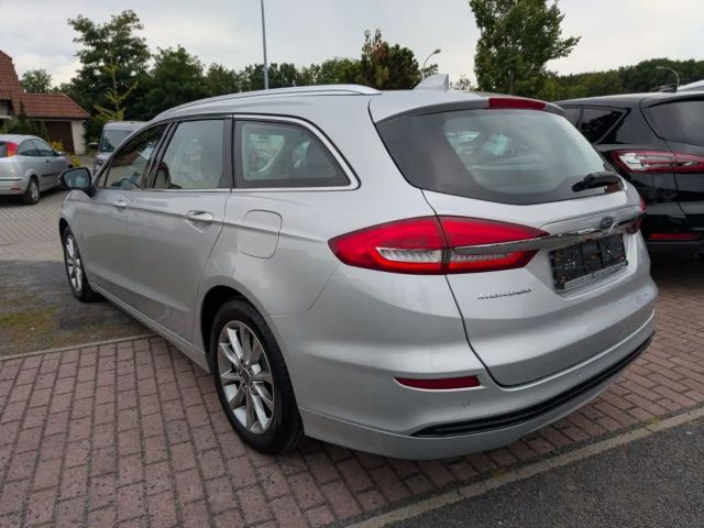 Ford Mondeo Business Titanium Wagon