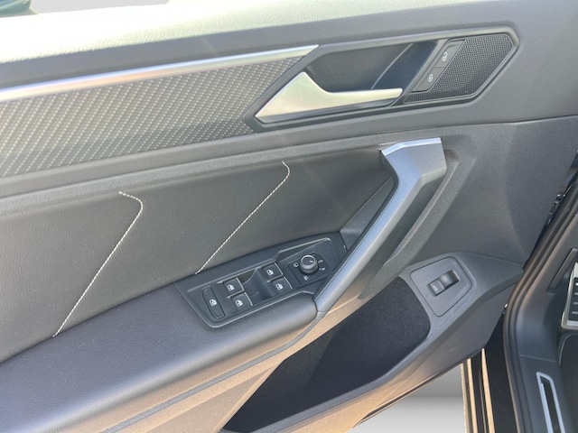 Volkswagen Tiguan 2.0 TSI DSG R-Line