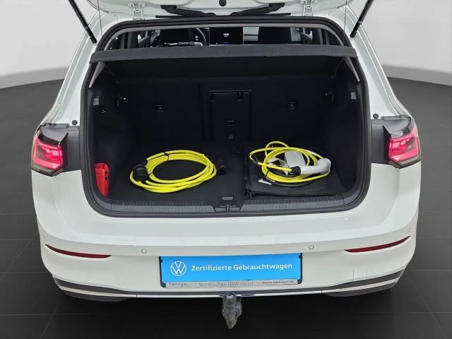 Volkswagen Golf 1.5 TSI Style eHybrid