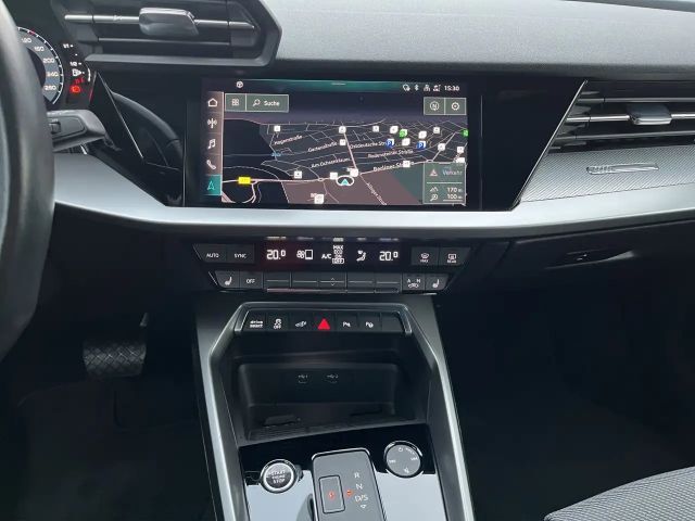 Audi A3 Hybride S-Tronic Sedan