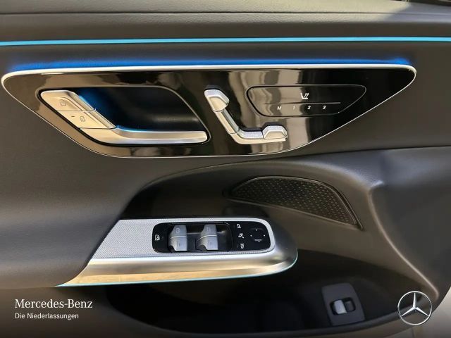 Mercedes-Benz E 200 AVANTGARDE Estate