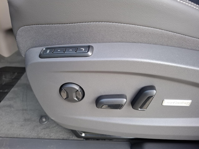 Volkswagen Multivan 2.0 TDI DSG Lang Style