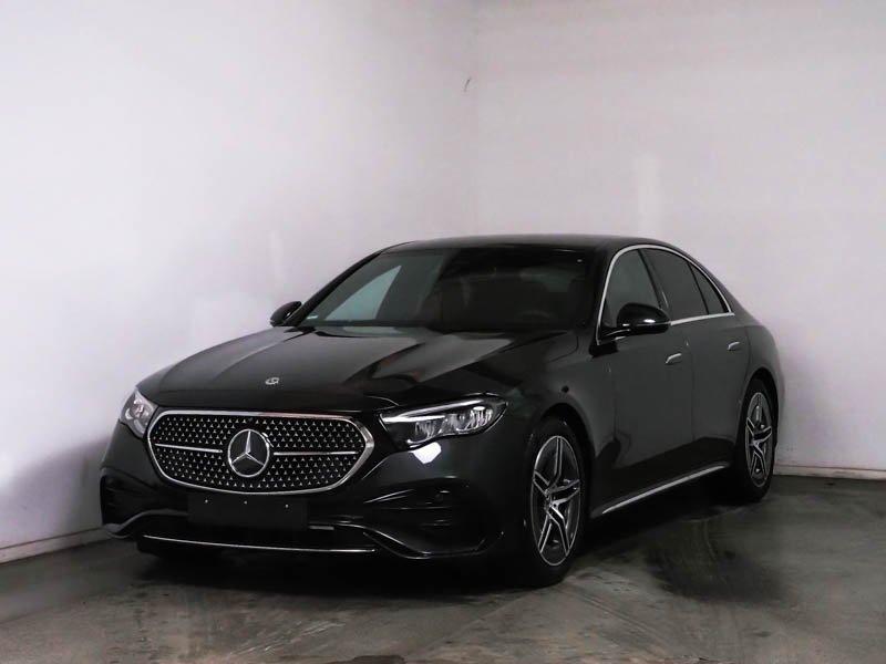 Mercedes-Benz E 200 AMG Line Sedan