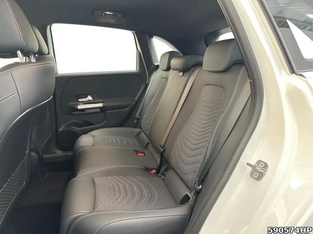 Mercedes-Benz B 200 Progressive