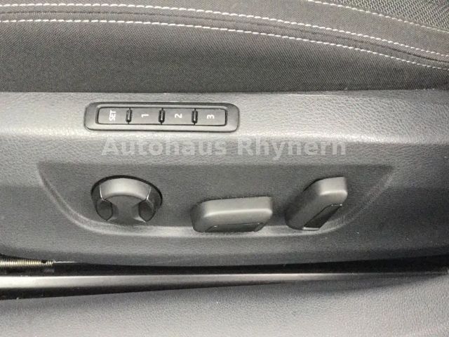 Skoda Superb 2.0 TSI Combi Style Style