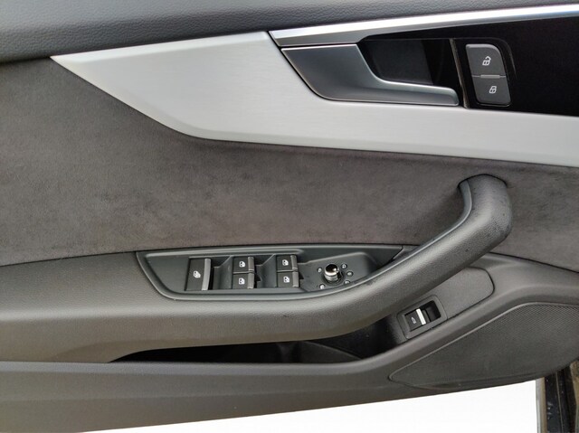 Audi A5 40 TFSI Cabriolet S-Line S-Tronic