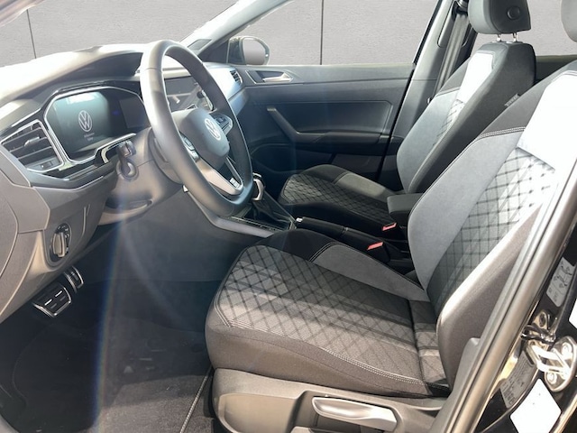 Volkswagen Taigo 1.0 TSI DSG R-Line