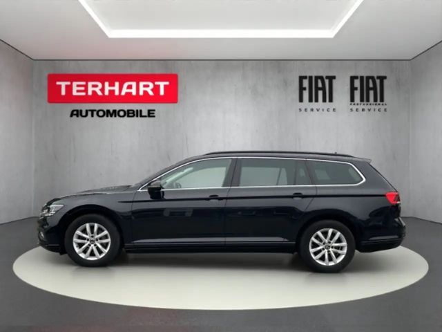 Volkswagen Passat 1.5 TSI Business DSG Variant