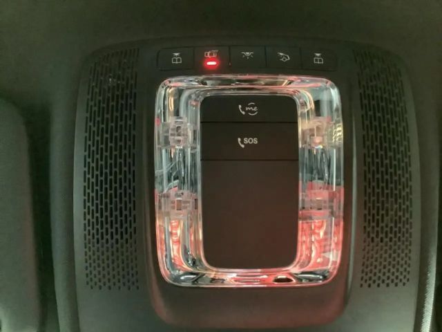 Mercedes-Benz CLA 200 AMG Line Coupé