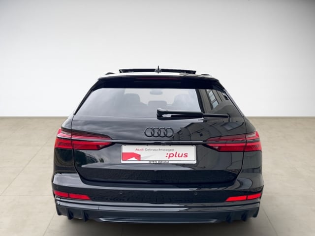 Audi S6 Avant Quattro