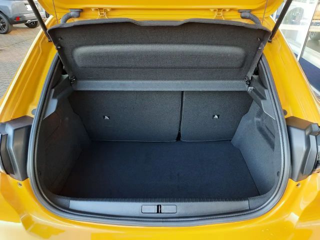 Peugeot E-208 GT-Line