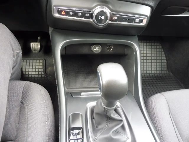 Volvo XC40 Momentum