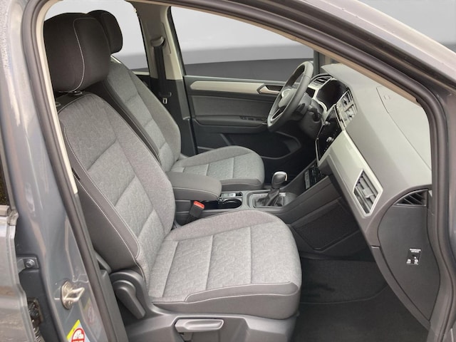 Volkswagen Touran 1.5 TSI DSG Move