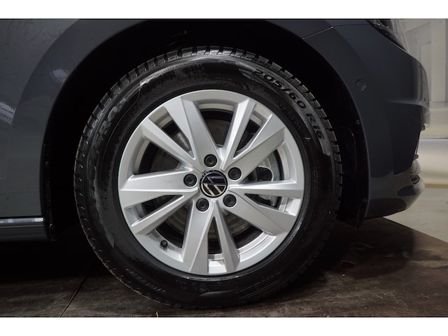 Volkswagen Touran 1.5 TSI Highline Style