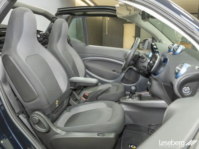 Smart EQ fortwo Cabrio Passion