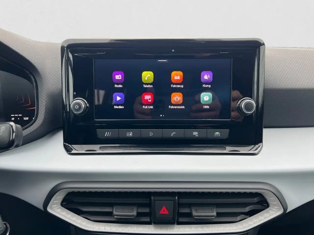 Seat Arona Reference