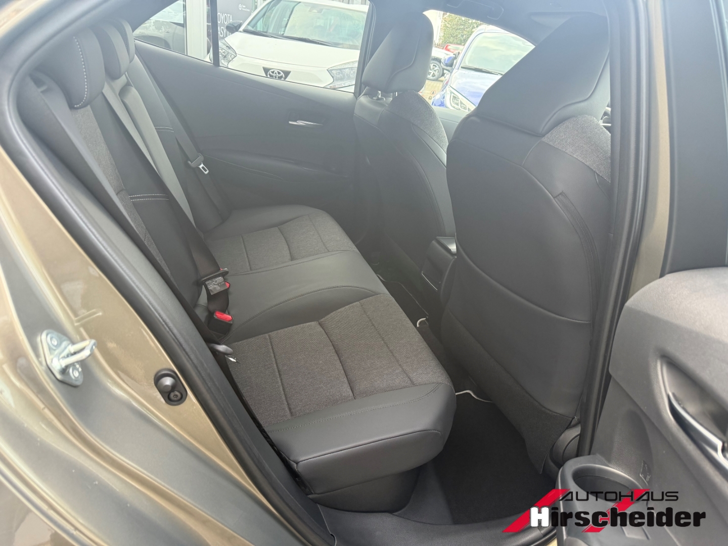 Toyota Corolla 5-deurs Basis Team D