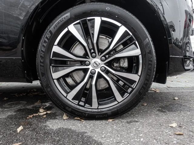 Volvo XC60 Dark Plus