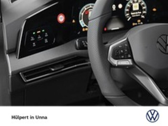 Volkswagen Golf 1.5 eTSI Golf VIII R-Line