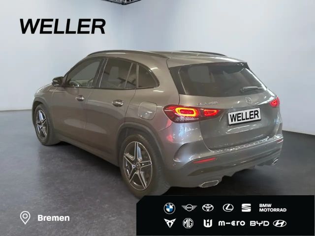 Mercedes-Benz GLA 200 AMG Line