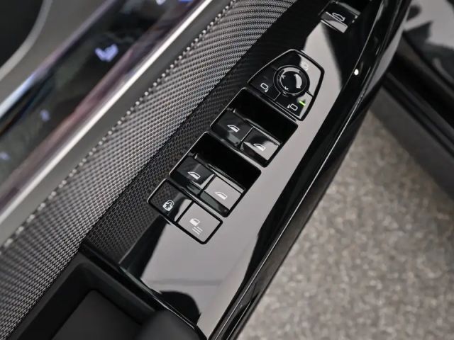 BMW 740 740d M-Sport Sedan xDrive