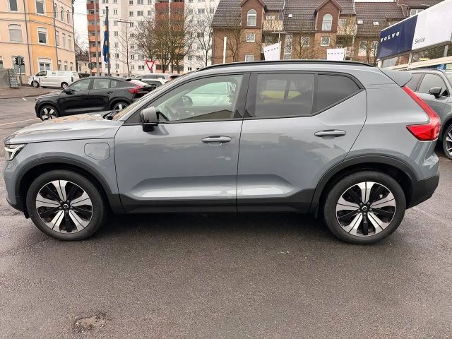Volvo XC40 Dark Plus T5