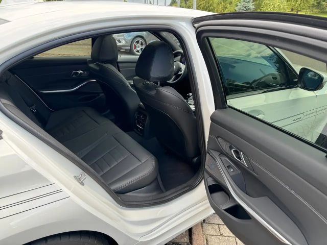 Alpina B3 BMW Alpina B3 G20 mit Tageszulassung + Repair