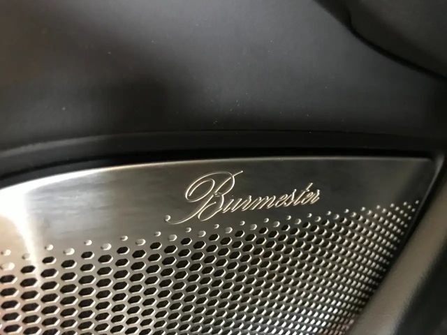 Porsche Taycan 4 Cross Turismo