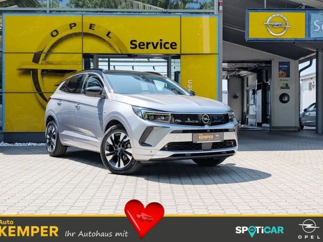 Opel Grandland X 1.2 Turbo Turbo Ultimate