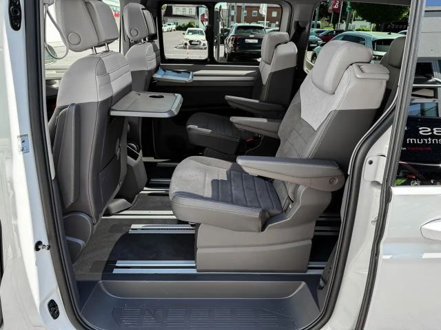 Volkswagen Multivan 2.0 TSI Lang T7