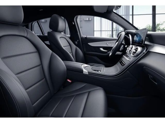 Mercedes-Benz GLC 200 AMG Line Coupé