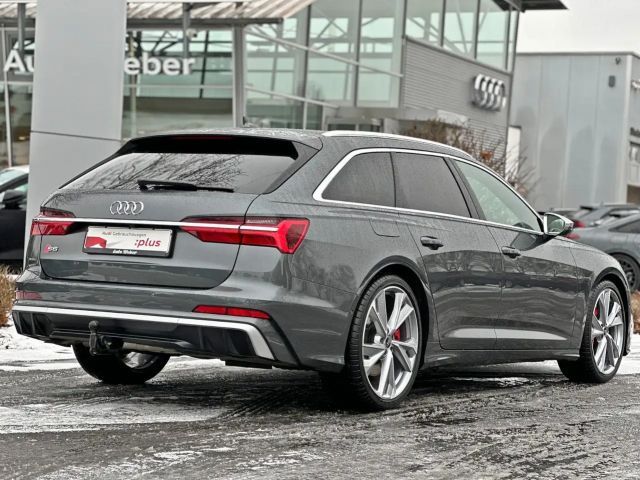Audi S6 Avant Quattro