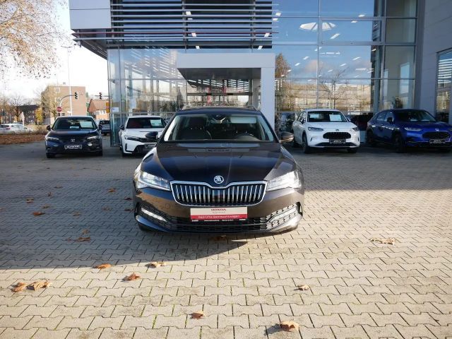 Skoda Superb 1.5 TSI Ambition Combi