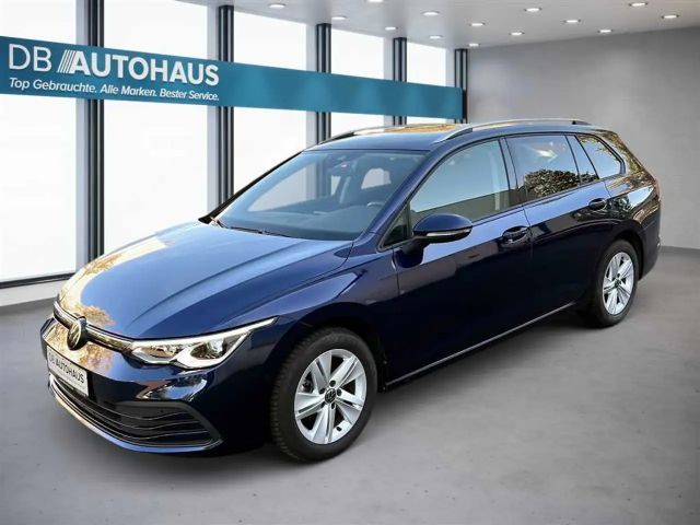 Volkswagen Golf 1.5 eTSI DSG Life