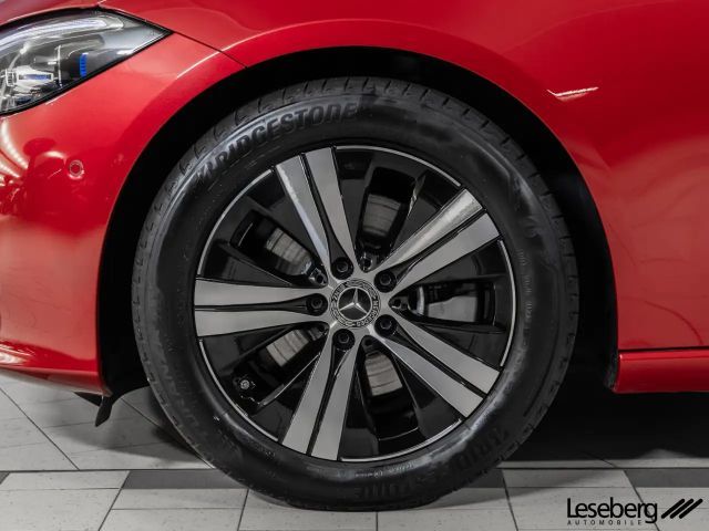 Mercedes-Benz C 200 AVANTGARDE Sedan