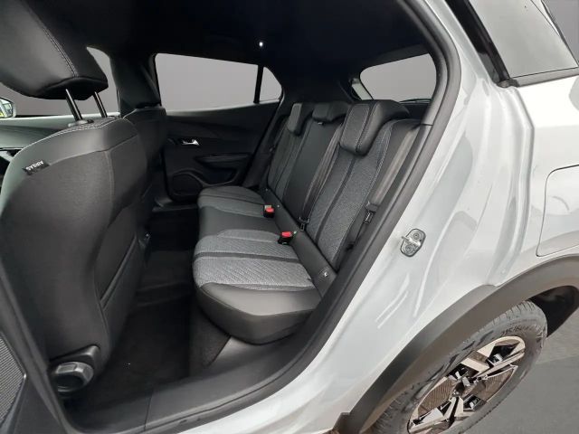 Peugeot 2008 Allure Pack Hybrid