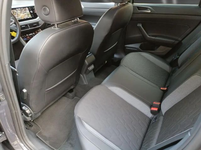 Volkswagen Taigo 1.0 TSI DSG