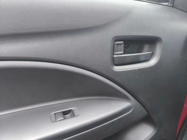 Mitsubishi Space Star Star