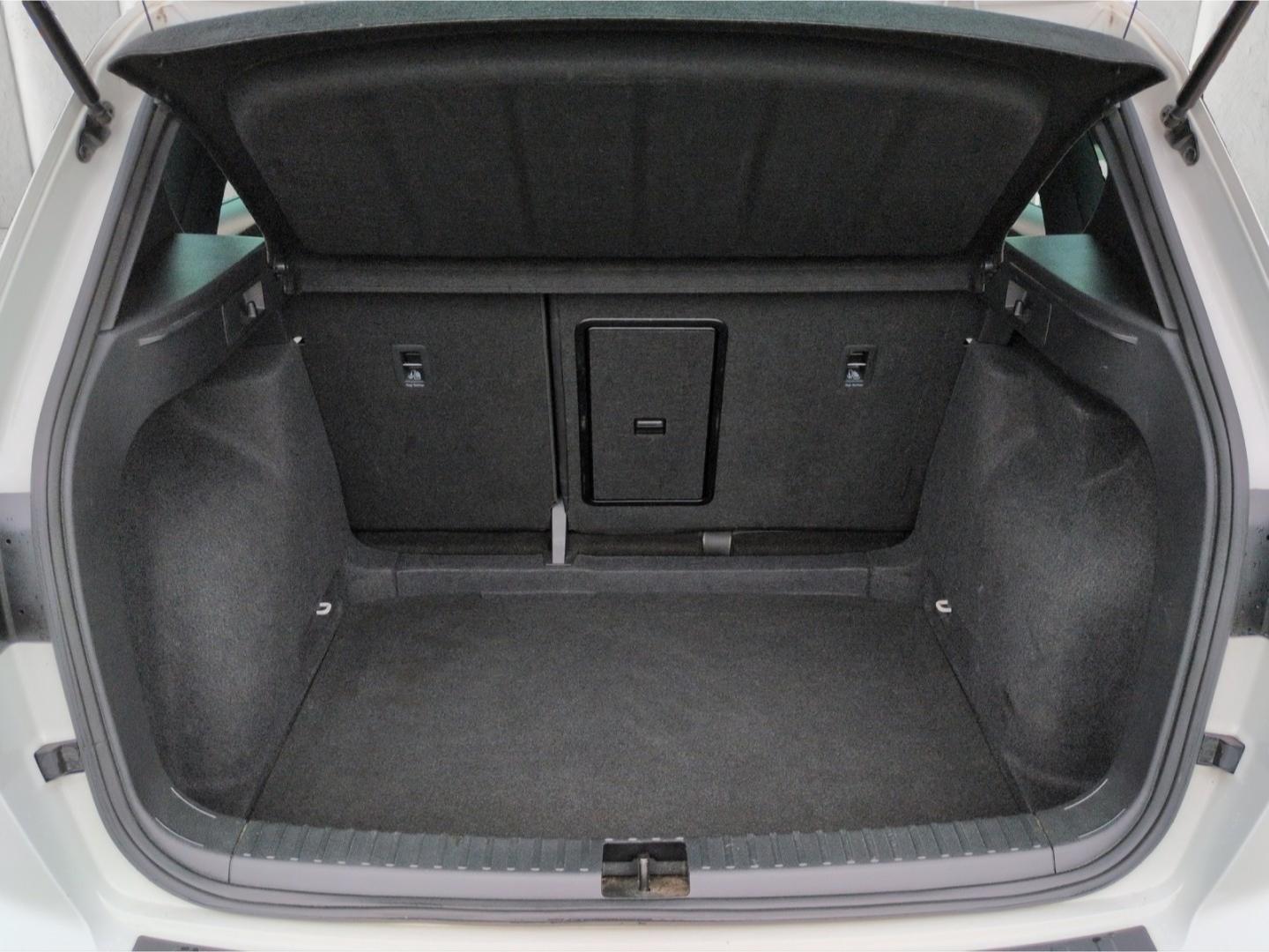 Cupra Ateca 4Dr. 300PS*Schalensitze 360°Kam DCC 19*Alu