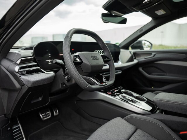 Audi A6 Avant Quattro S-Tronic