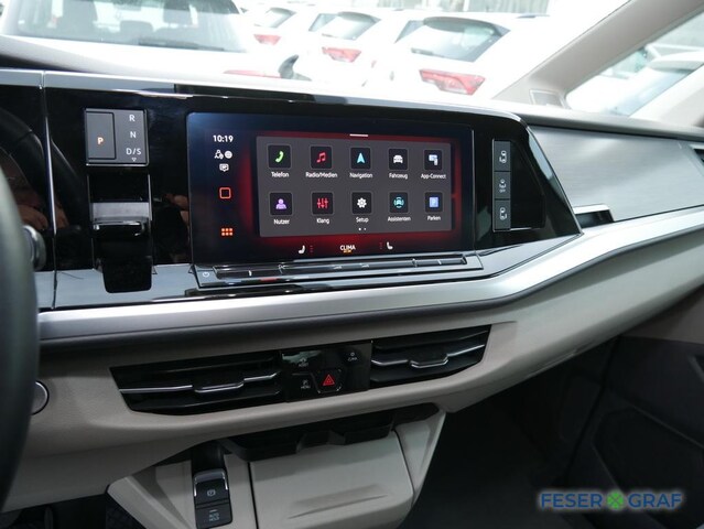 Volkswagen Multivan 2.0 TDI DSG IQ.Drive T7