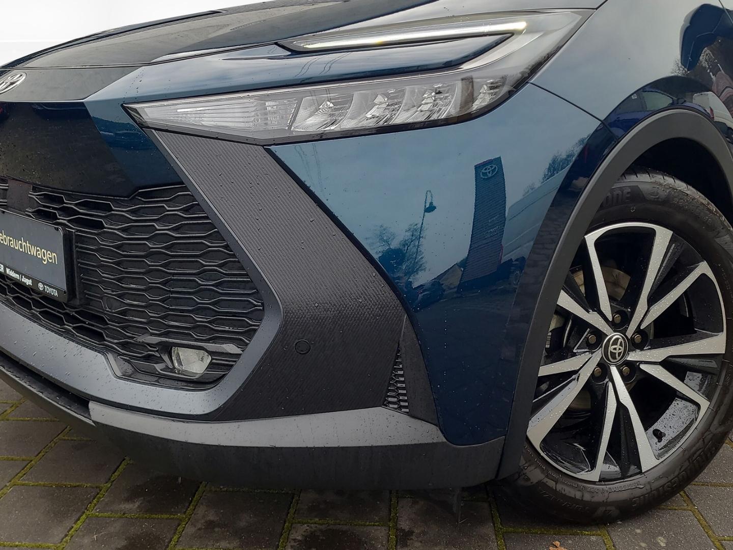 Toyota C-HR Hybride Team D