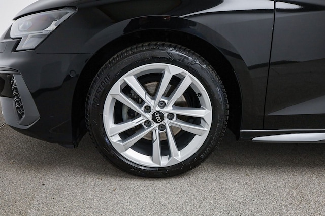 Audi A3 35 TDI S-Line S-Tronic Sedan